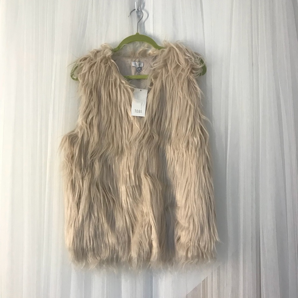 New fur vest